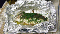 真鯛のホイル焼きとムール貝のワイン蒸し